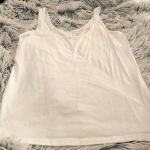 White Old Navy tank top